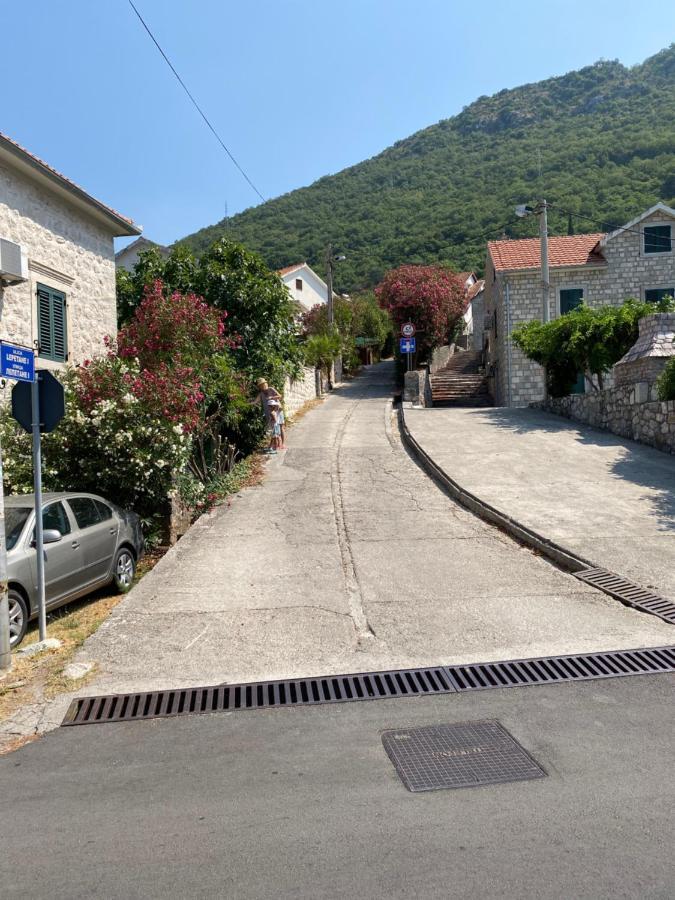 Apartman Irena Tivat Exterior foto